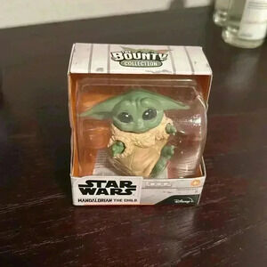NWB STAR WARS The Bounty Collection Child Collectible “Baby Yoda” Don’t Leave